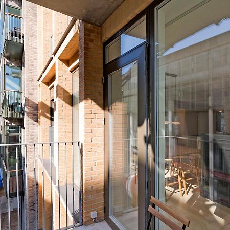 Inner City Grand Suite Arhus Bagian luar foto