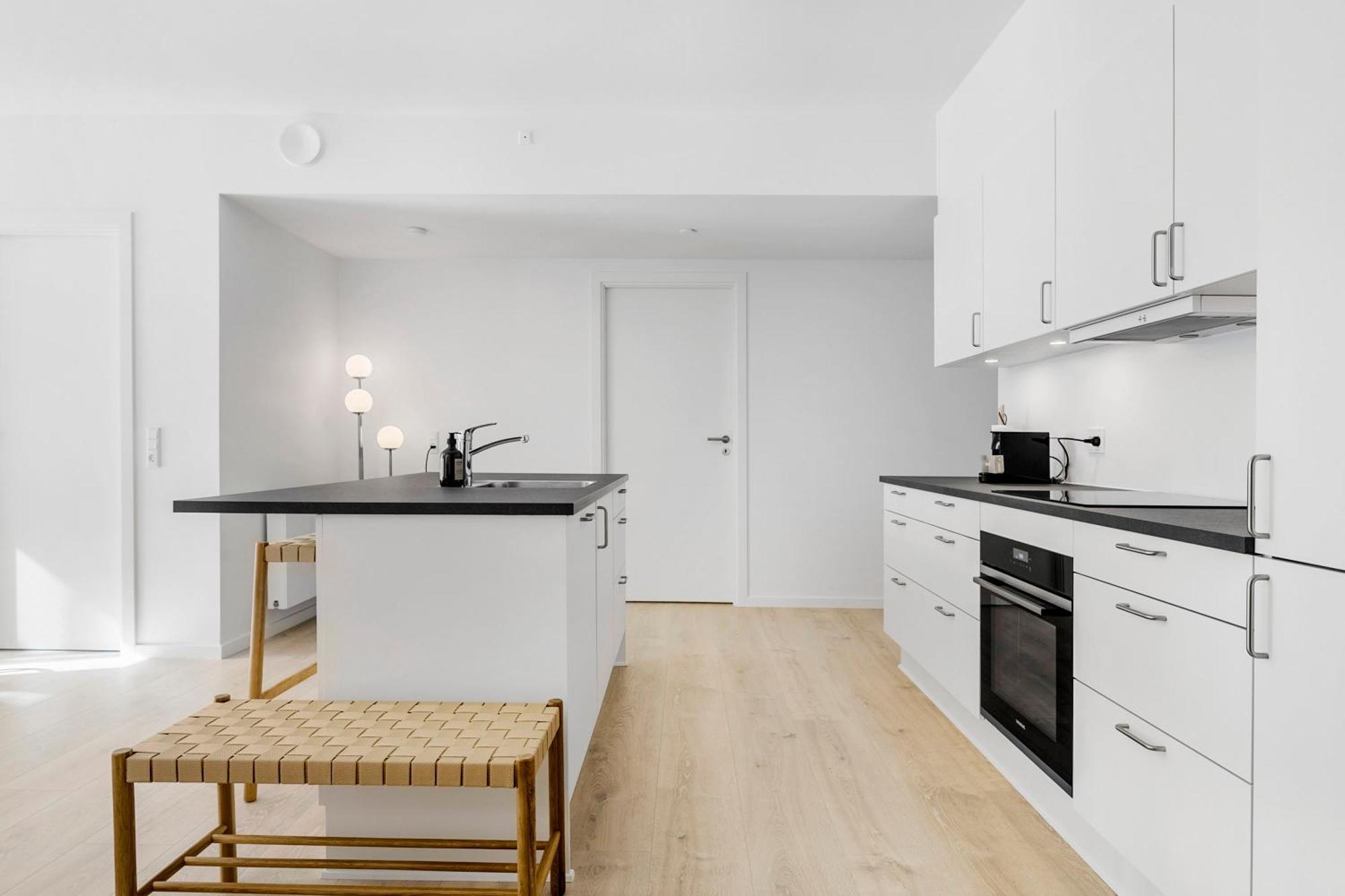 Inner City Grand Suite Arhus Bagian luar foto