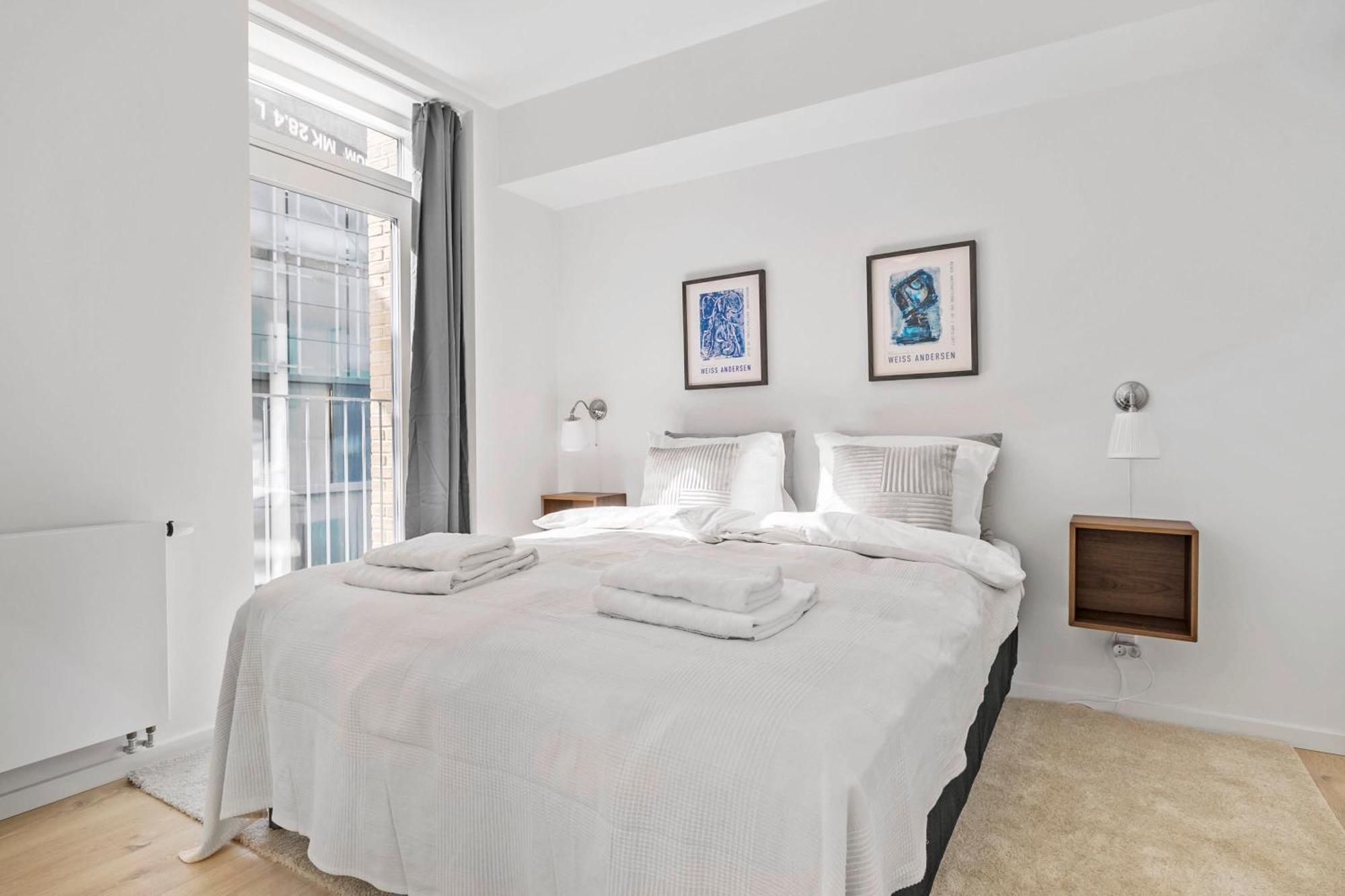 Inner City Grand Suite Arhus Bagian luar foto