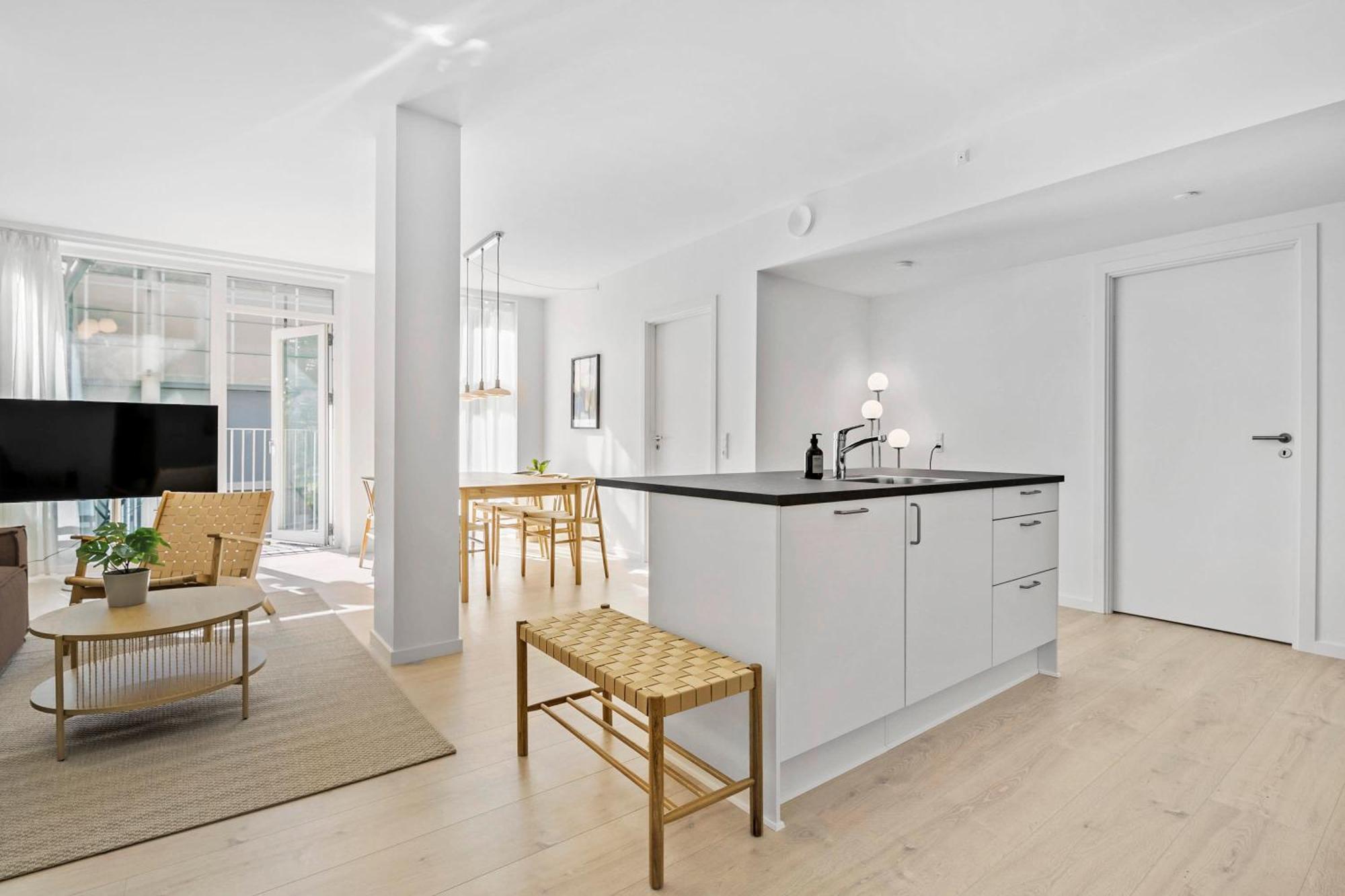 Inner City Grand Suite Arhus Bagian luar foto