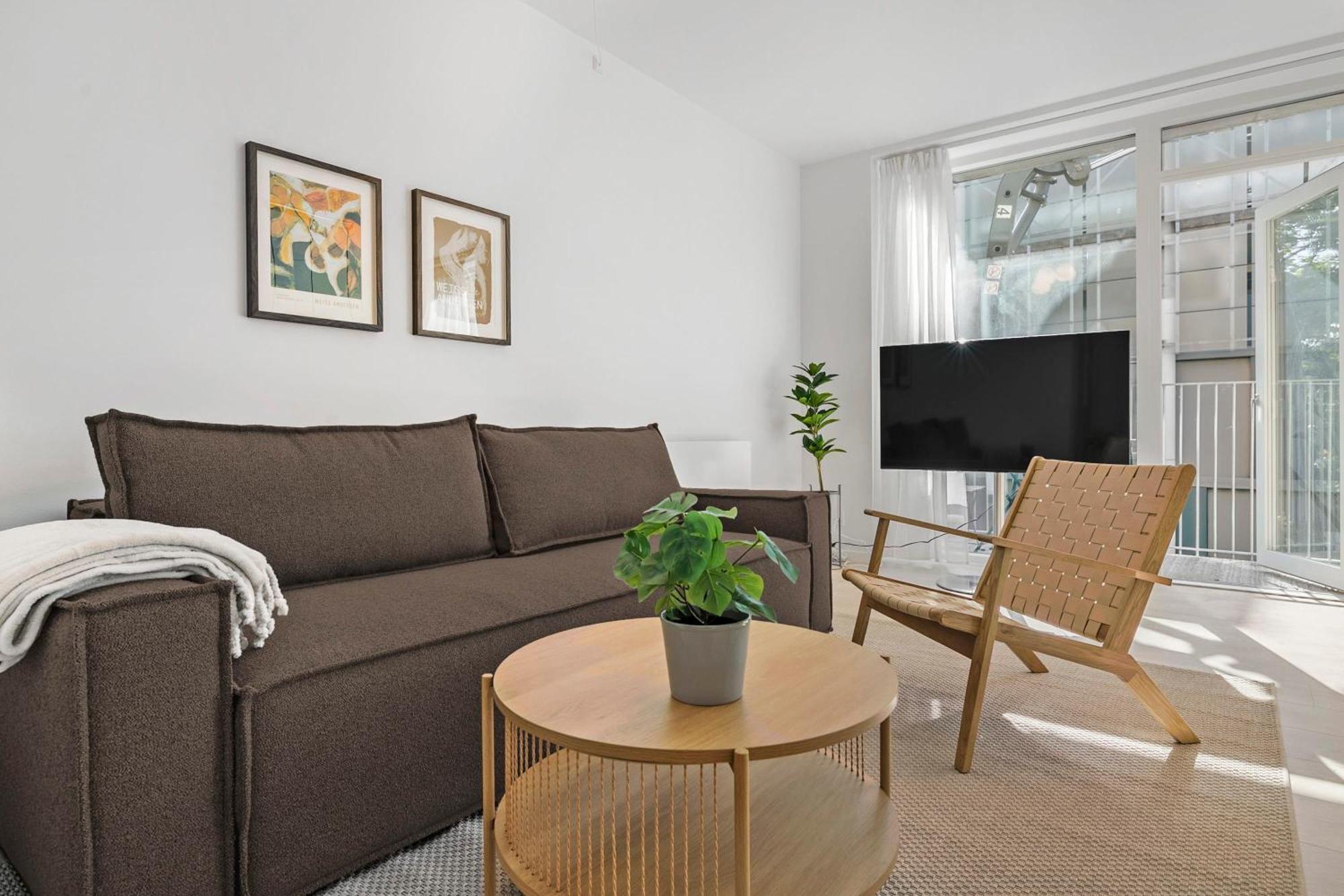 Inner City Grand Suite Arhus Bagian luar foto